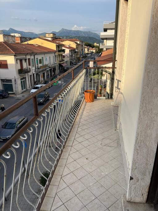 Appartamento Marco Polo Viareggio Exterior foto